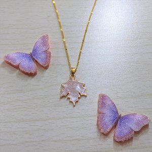 Pink leaf necklace
